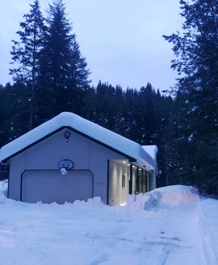 Cozy Riverfront Retreat Leavenworth Exterior photo